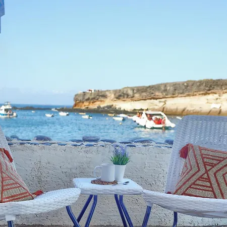 La Casa Del Capitan - El Puertito Апартаменты *